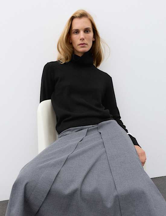 Pure Cashmere Roll Neck Jumper