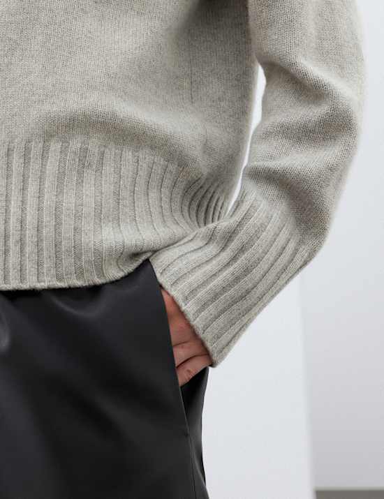 Pure Cashmere V Neck Relaxed Fit Jumper