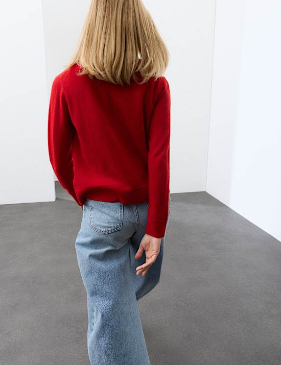 Cardigan &agrave; col rond et fermeture avant boutonn&eacute;e 100 % cachemire