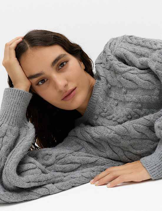 Cable Knit Crew Neck Slim Fit Jumper