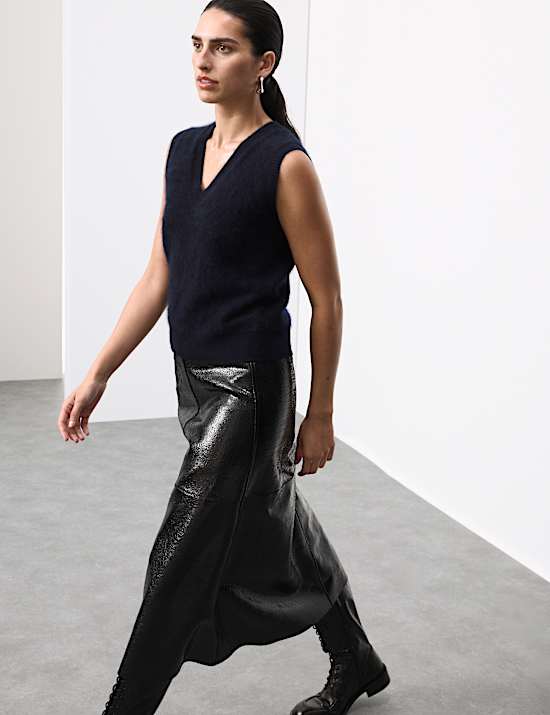 אפודה סרוקה מתערובת צמר בתוספת קשמיר