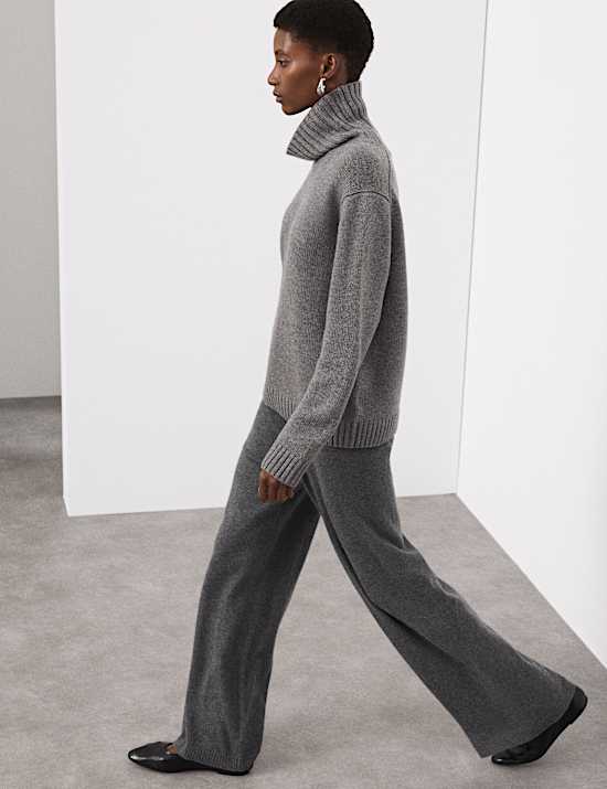 Pull coupe décontractée en laine mérinos avec cachemire