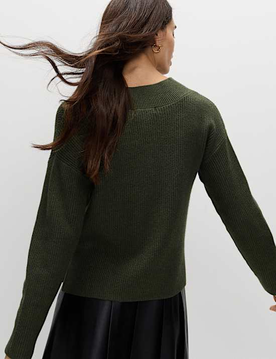 Ribbed V-Neck Relaxed Jumper