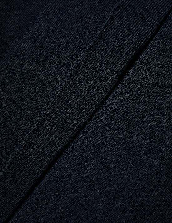 Μακριά πλεκτή ζακέτα με απαλή υφή