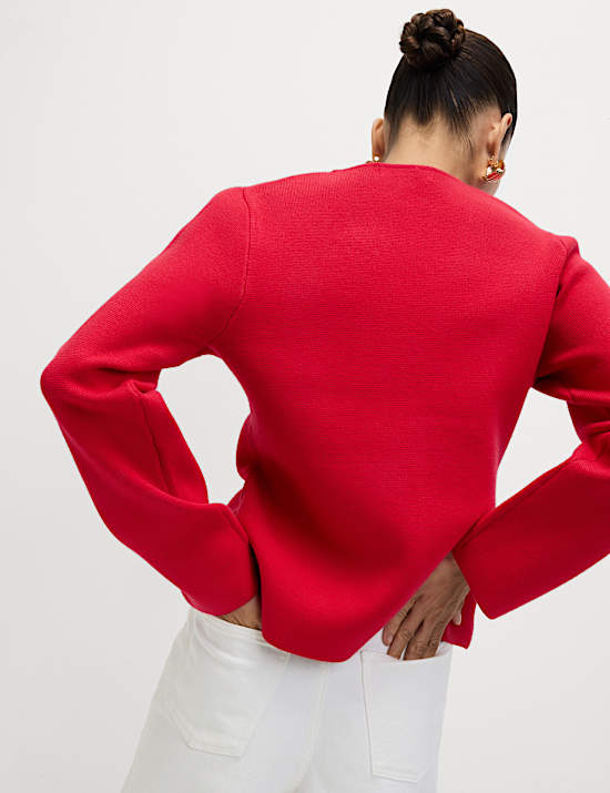 Veste en maille à taille ajustée et col en V, toucher doux