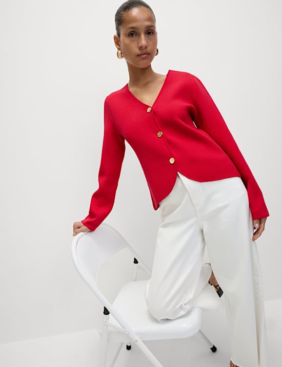 Veste en maille à taille ajustée et col en V, toucher doux