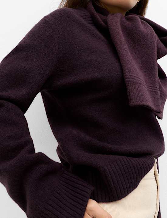 V-Neck Relaxed Jumper With Wool