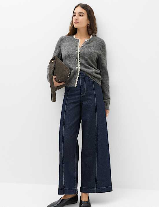 Lace Detail Crew Neck Cardigan