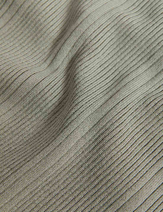 Ribbed Crew Neck Fitted Knitted Top