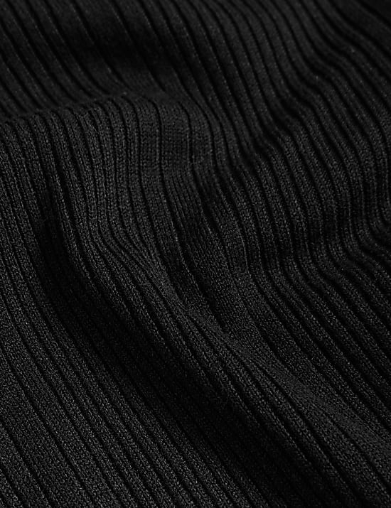 Ribbed Crew Neck Fitted Knitted Top