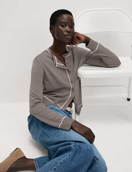 Crew Neck Tipped Detail Button Front Cardigan