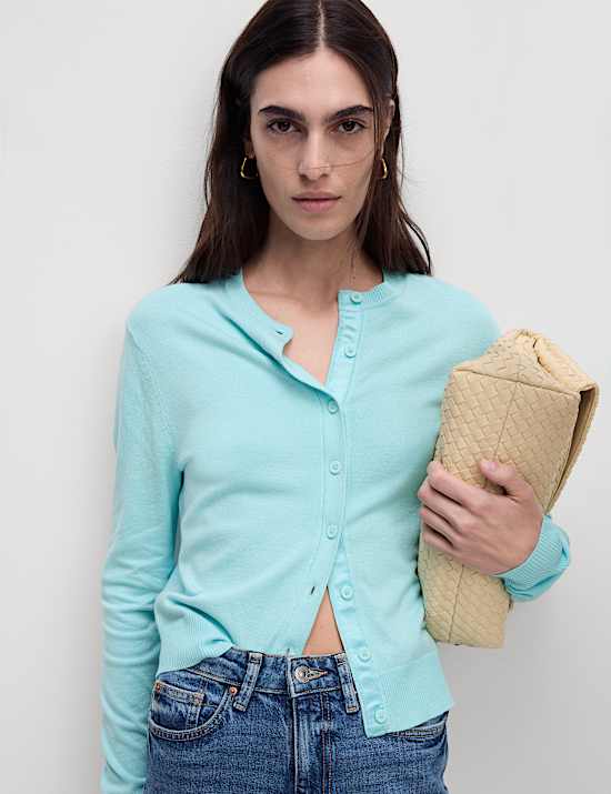Vest met knoopsluiting en ronde hals