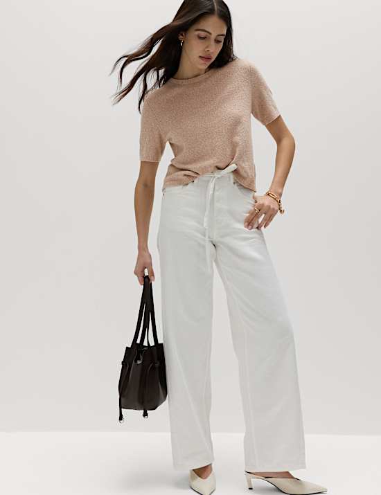 Slim-fit gebreide katoenrijke boucl&eacute;-top