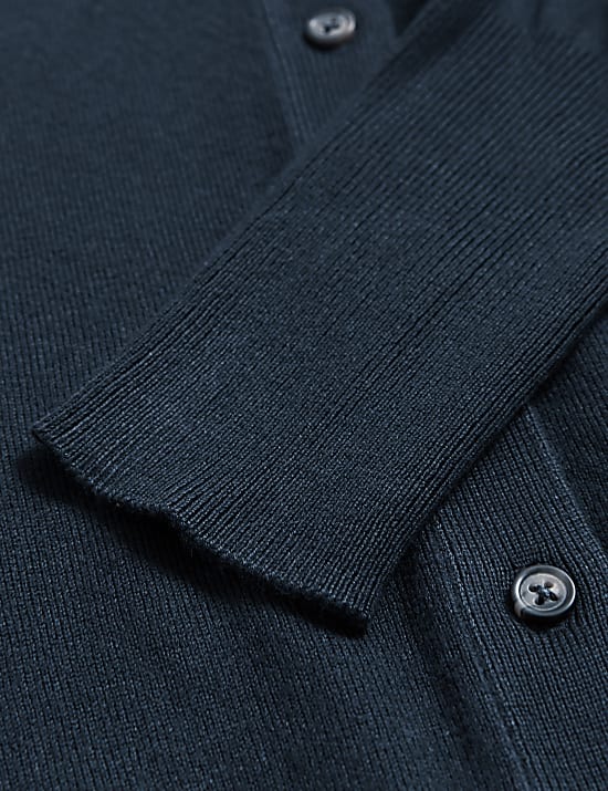 Vest met knoopsluiting en ronde hals