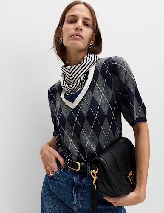 Top en maille coupe slim &agrave; col rond et motif &eacute;cossais