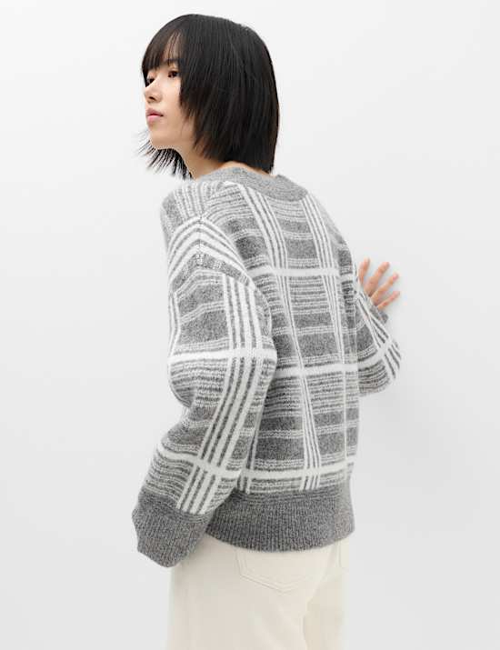 Checked V Neck Relaxed Jumper With Wool