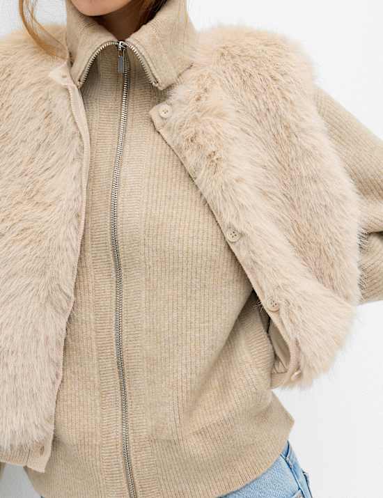 Faux Fur Cropped Knitted Waistcoat