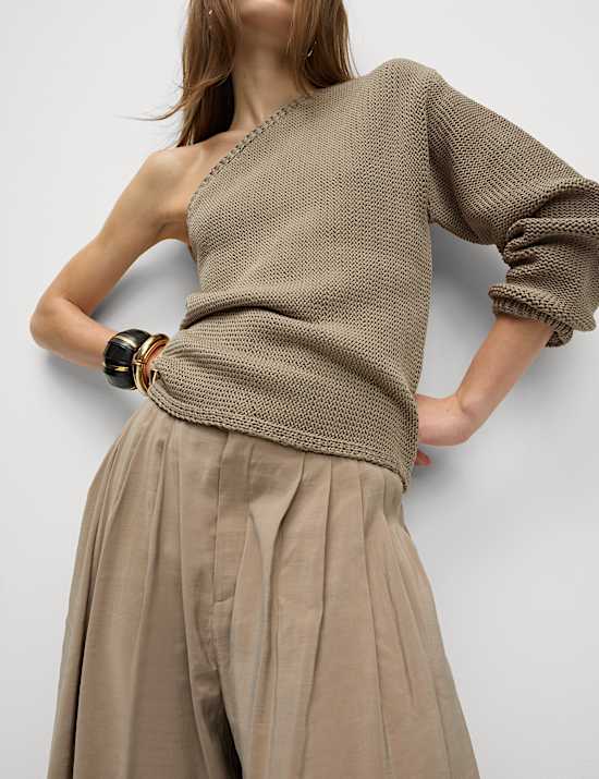 One Shoulder Slim Fit Textured Knitted Top