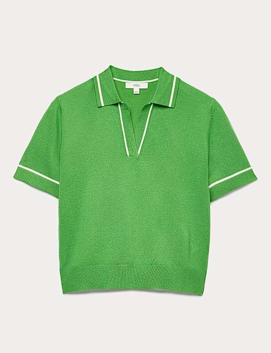 Ribbed Collared Knitted Top