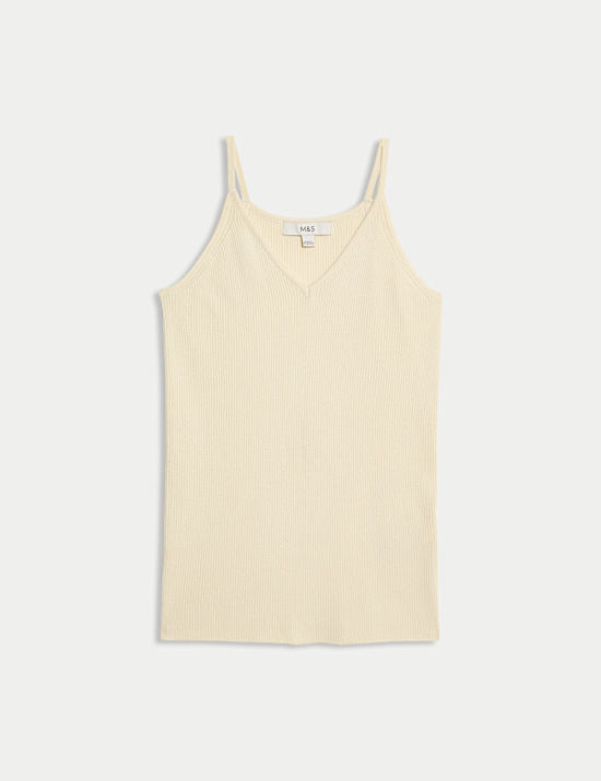 Gerippte Strickweste mit enganliegender Passform und V-Ausschnitt