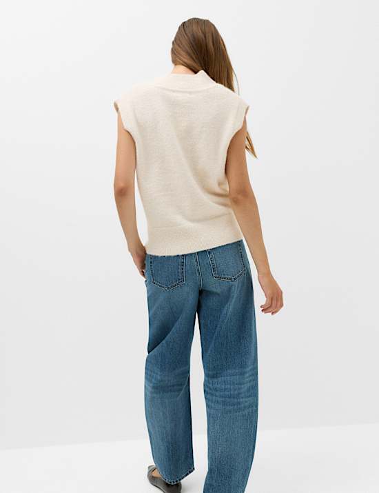V Neck Cropped Knitted Vest With Wool