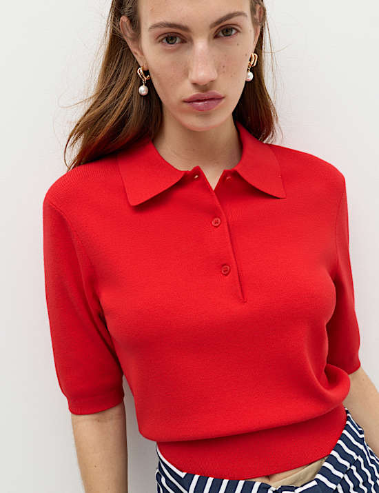 Top en maille coupe courte avec encolure