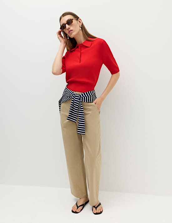 Top en maille coupe courte avec encolure