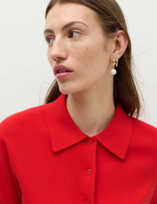 Top en maille coupe courte avec encolure