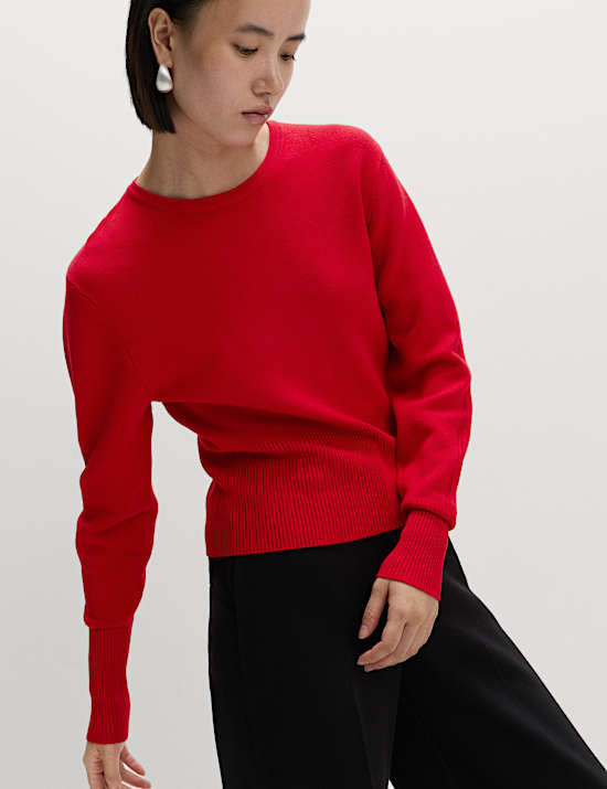 Πλεκτό μεσάτο τοπ με κλειστή στρογγυλή λαιμόκοψη