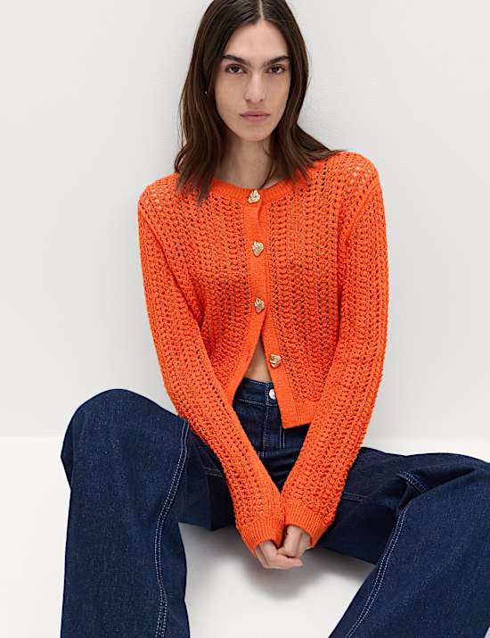 Strukturierte Strickjacke mit hohem Baumwollanteil in schmalem Schnitt
