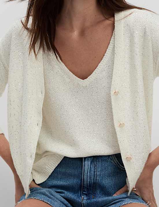 Vorne geknöpfter, glitzernder Cropped Cardigan mit V-Ausschnitt