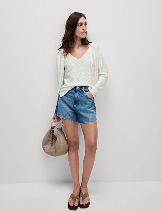 Texturované pletené tílko s výstřihem do V a flitry