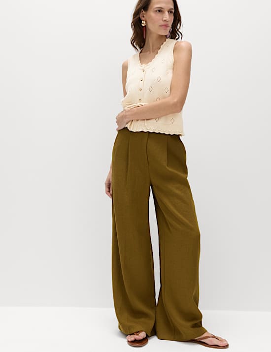 Pure Cotton Textured Cropped Knitted Vest