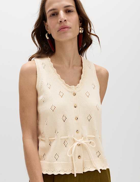 Pure Cotton Textured Cropped Knitted Vest