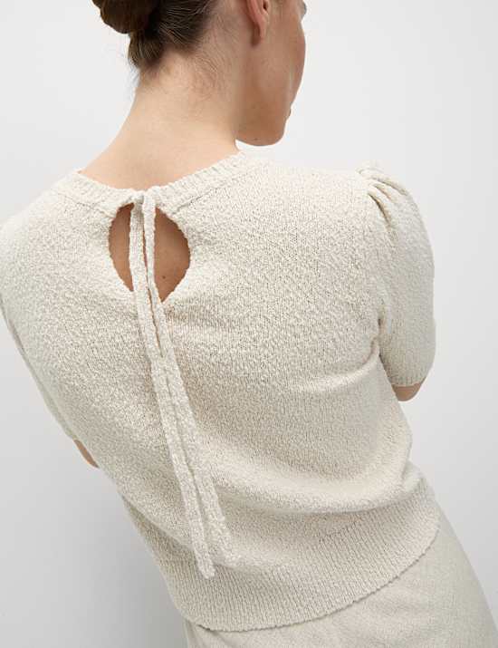 Cotton Rich Textured Slim Fit Crop Top