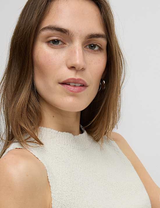 Cotton Rich Textured Knitted Vest