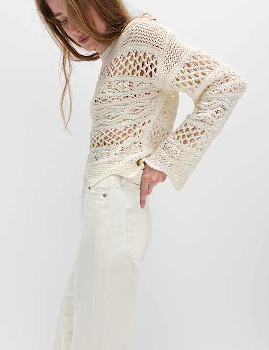 Pull court en coton textur&eacute;