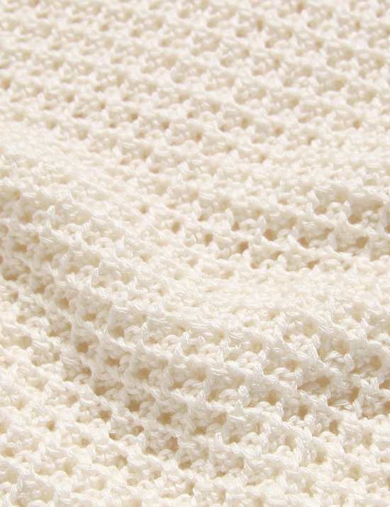 Embellished Slim Fit Knitted Vest