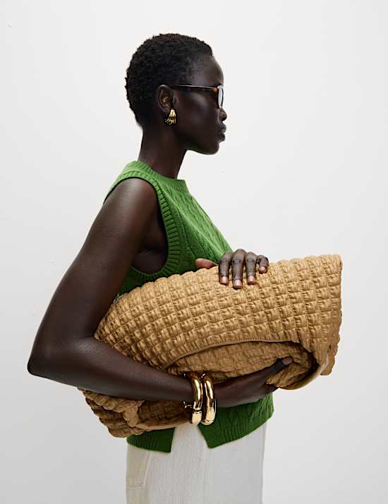 Maillot de corps &agrave; col rond en maille l&eacute;g&egrave;re torsad&eacute;e