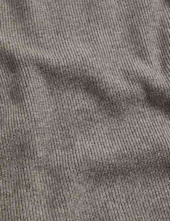 Πλεκτό τοπ με κλειστή στρογγυλή λαιμόκοψη και σχέδιο Air-yarn