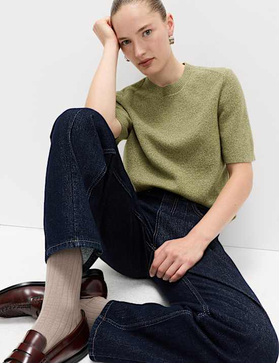 Air-Yarn Crew Neck Knitted Top