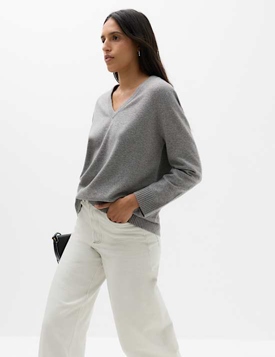 Air-Yarn V-Neck Oversized Longline Jumper