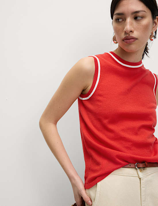 Pure Merino Wool Tipped Detail Knitted Vest