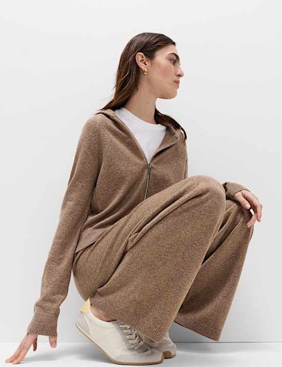 Air-Yarn Wide Leg Knitted Trousers