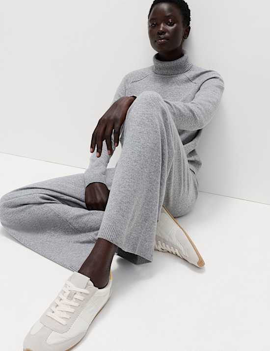 Air-Yarn Wide Leg Knitted Trousers