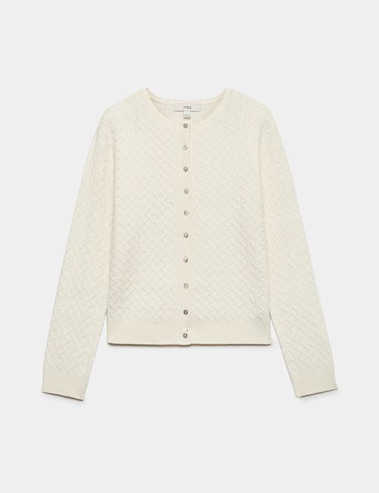 Air-Yarn Crew Neck Cable Knit Cardigan