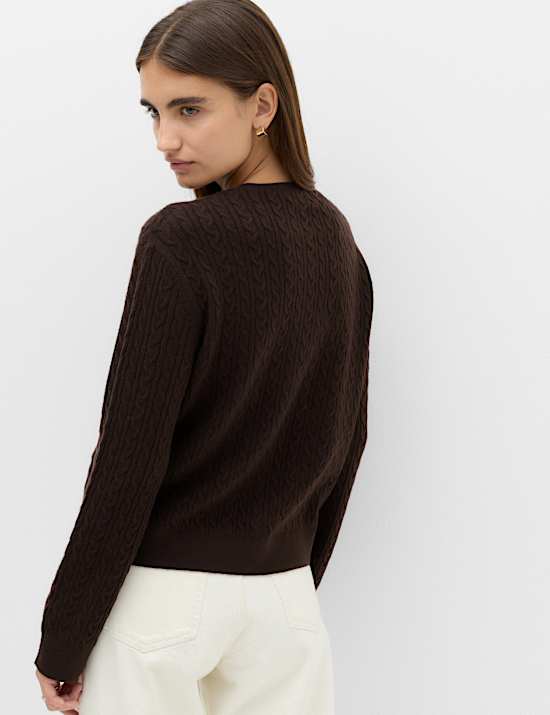 Air-Yarn Crew Neck Cable Knit Cardigan