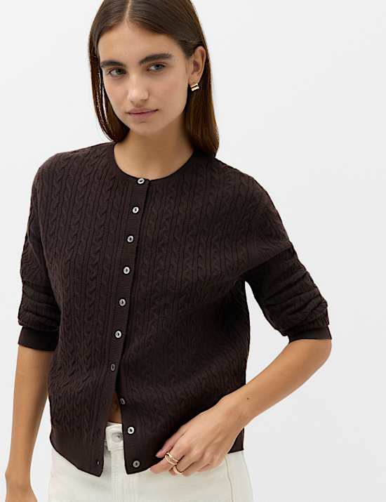 Air-Yarn Crew Neck Cable Knit Cardigan
