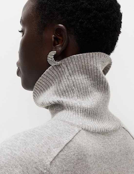 Rollkragenpullover aus Air-Garn