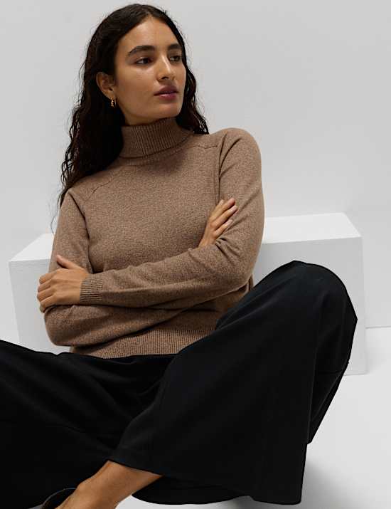 Air-Yarn Roll Neck Jumper